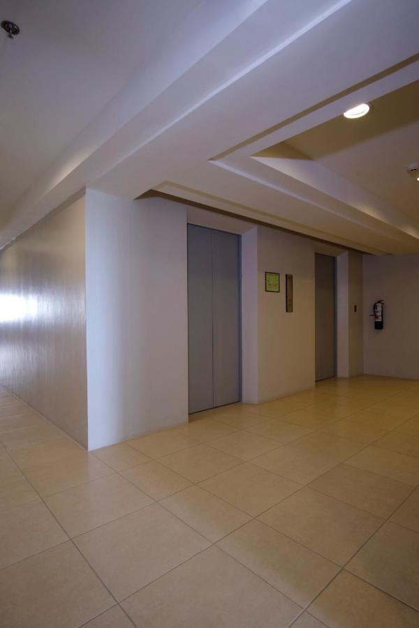 Spacious 2 Bedroom Condo Unit For Rent Iloilo City Kültér fotó